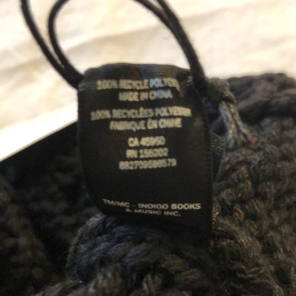 LOVE AND LORE ECO CABLE KNIT POM HAT Black - Picture 5 of 9